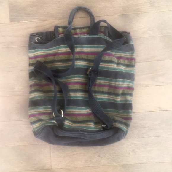 Durable Canvas Utility Backpack - Perfect for Daily Commutes! - Picture 4 of 9